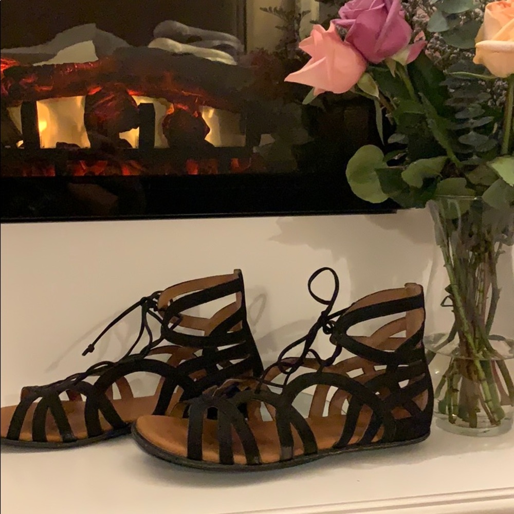 Gentle Sole Sandals